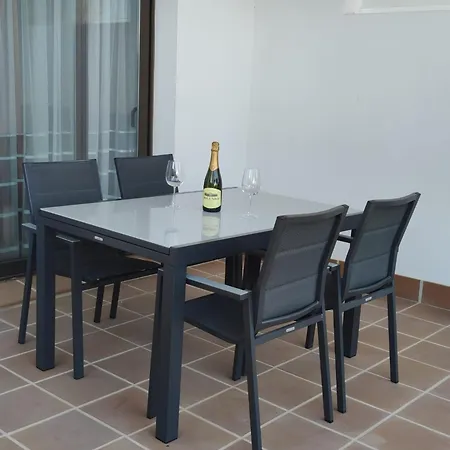 Serene Luxury With Pool - Viento Azul Daire *