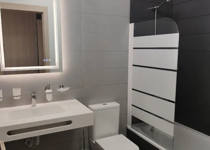 Serene Luxury With Pool - Viento Azul شقة *